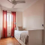 Zajazd Large Family Flat In Campo De Ourique Lizbona