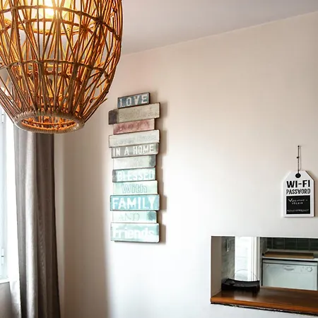 Large Family Flat In Campo De Ourique Inn *